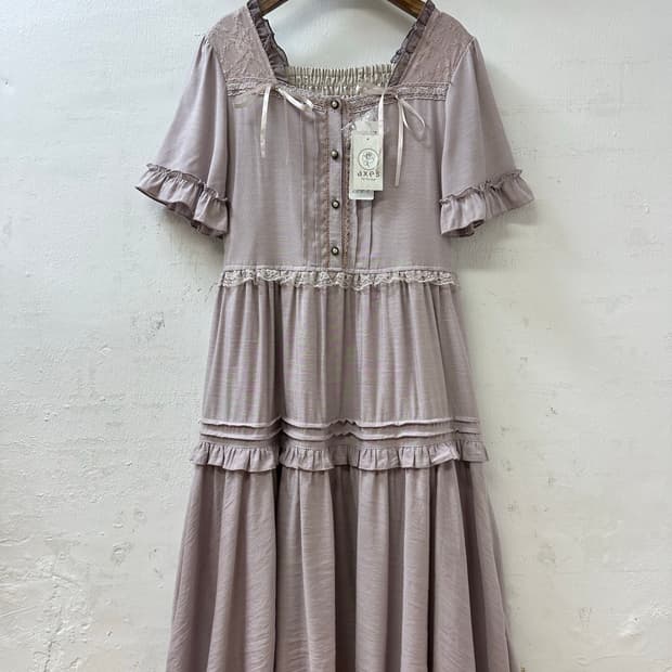 택있는새상품 axes femme 엑시즈팜 레이스 스모크 원피스