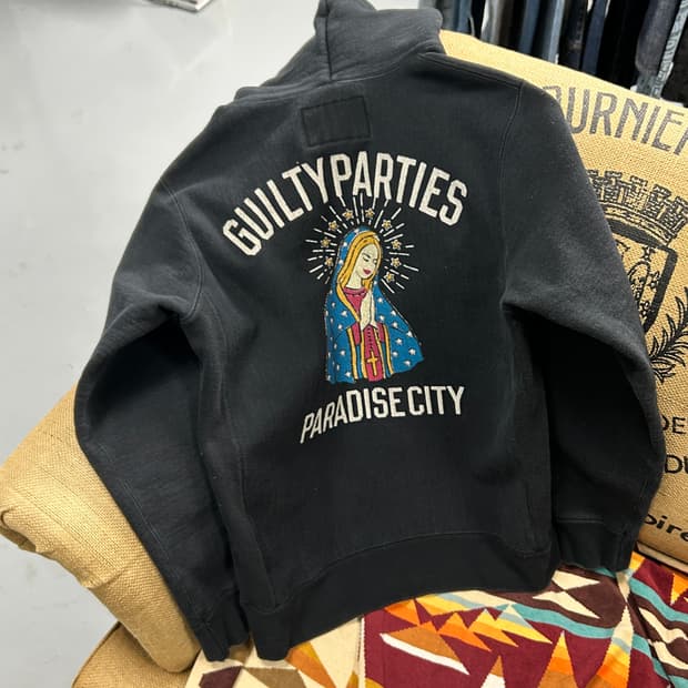 와코마리아 길티파티 마리아 헤비 후디 