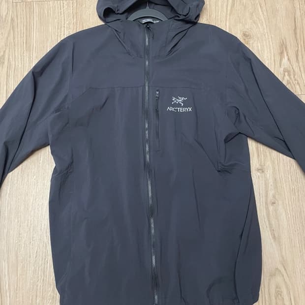 [L] 아크테릭스 스쿼미시 후디