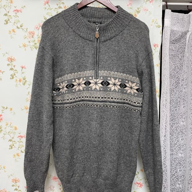 노르딕 패턴 그레이 니트 반집업