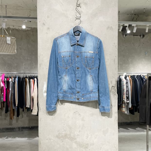 돌체 앤 가바나 연청 워싱 씬 데님 자켓