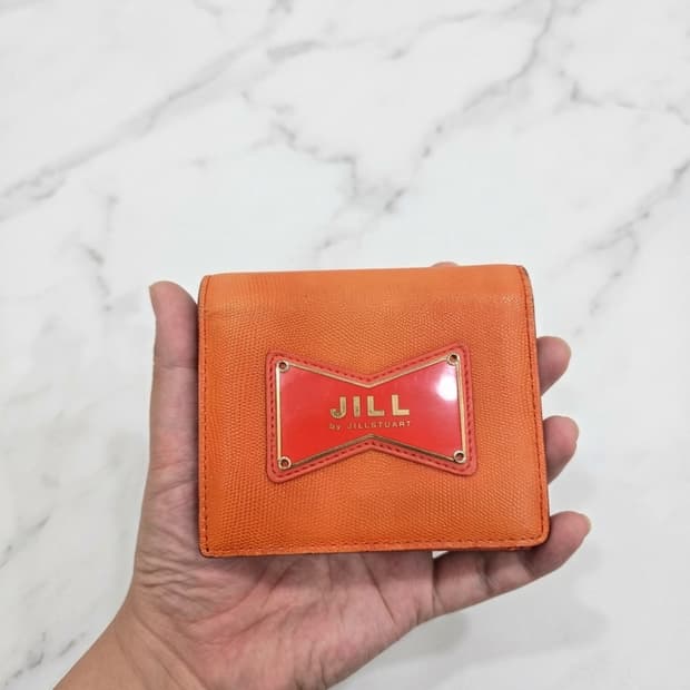 JILLSTUART 질스튜어트 반지갑! 디자인,색상 예뻐요~