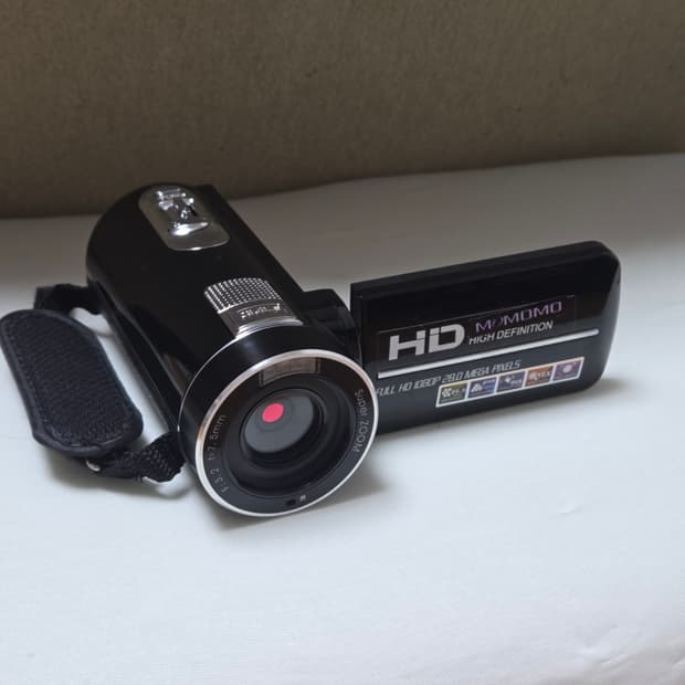 MOMOMO 캠코더