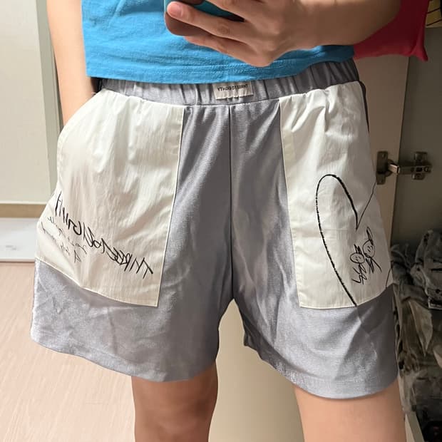 Silver shorts 실버 쇼츠 반바지