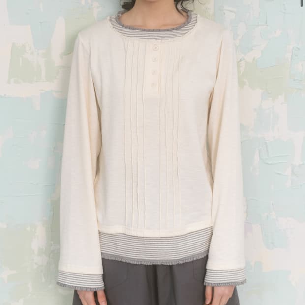 빈티지 레이어드 헨리넥 롱슬리브 아이보리