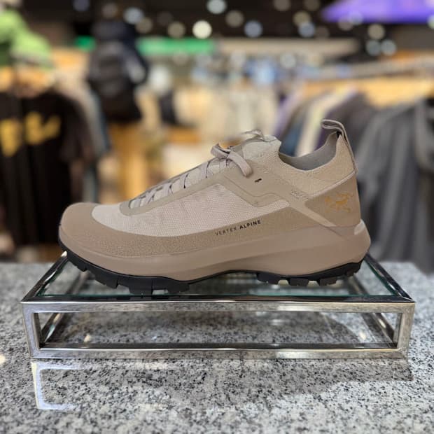 아크테릭스 버텍스 알파인 gtx 여성용 260