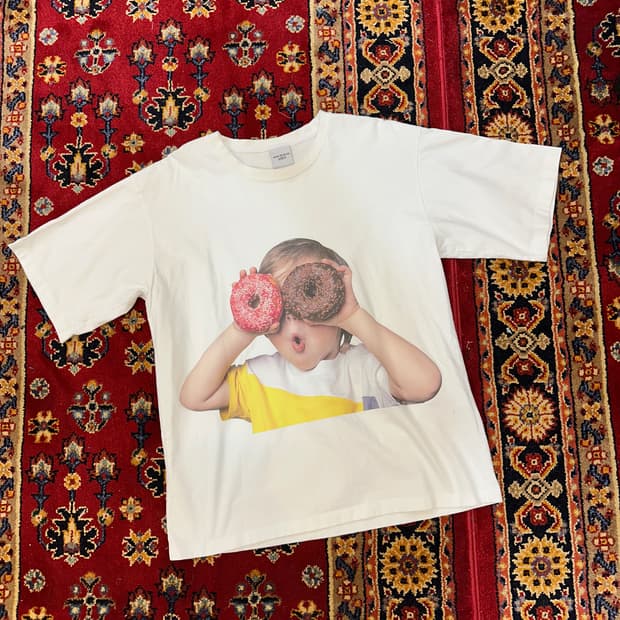 아크메드라비 ADLV 베이비페이스 화이트 도넛 반팔 티셔츠