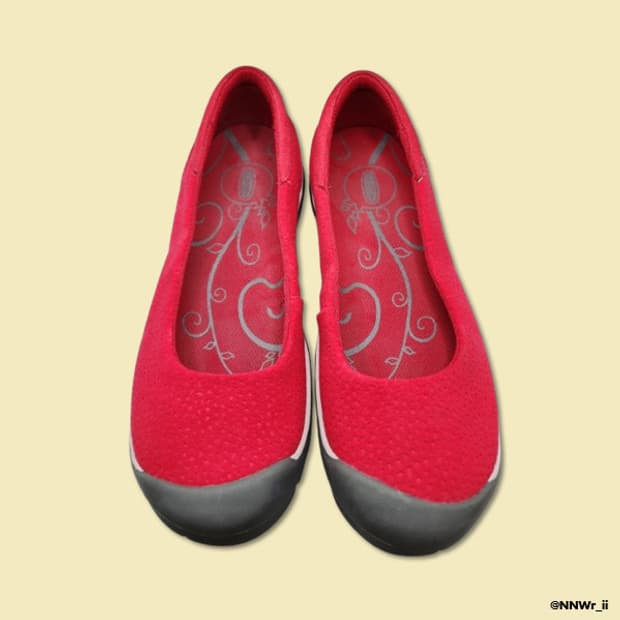 KEEN MARY JANE RED
