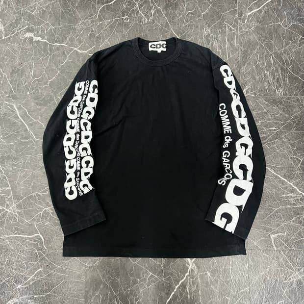 꼼데가르송 CDG 로고 롱슬리브