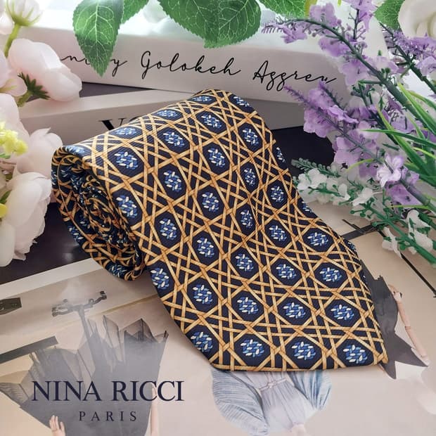 니나리치 실크 골드&네이비 기하 패턴 넥타이 9.6cm A등급 K1311