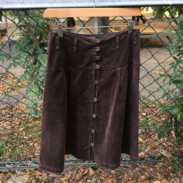 브라운 코듀로이 스커트