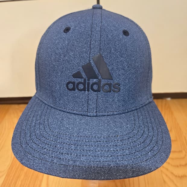 아디다스 네이비 볼캡 모자(새상품)
