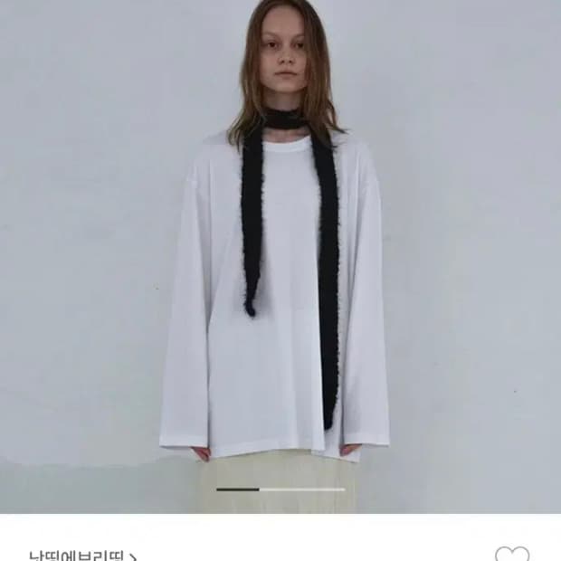 낫띵에브리띵 헤어리 스카프 머플러 블랙