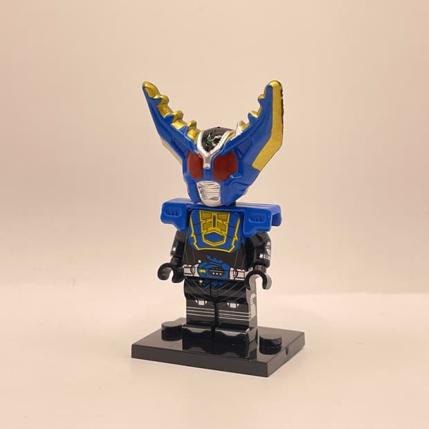 가면라이더 피규어 3 (배송비 포함 가격)