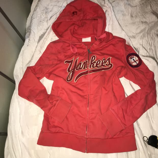 MLB 양키스 갸루 체리핑크 후드집업