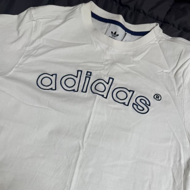 빈티지 아디다스 오리지널 반팔티