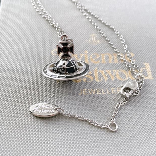 비비안웨스트우드 아카이브 블랙 지구본 orb 팬던트 목걸이 