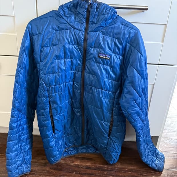 파타고니아 마이크로 퍼프 후디 경량패딩