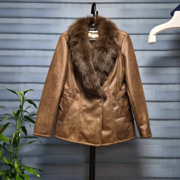 Olivia Lauren 여성 여우털  폭스퍼 무스탕 코트 95