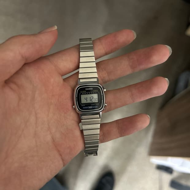 Casio 카시오 LA670WA-1