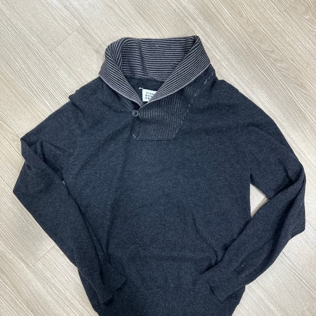 마르지엘라 니트