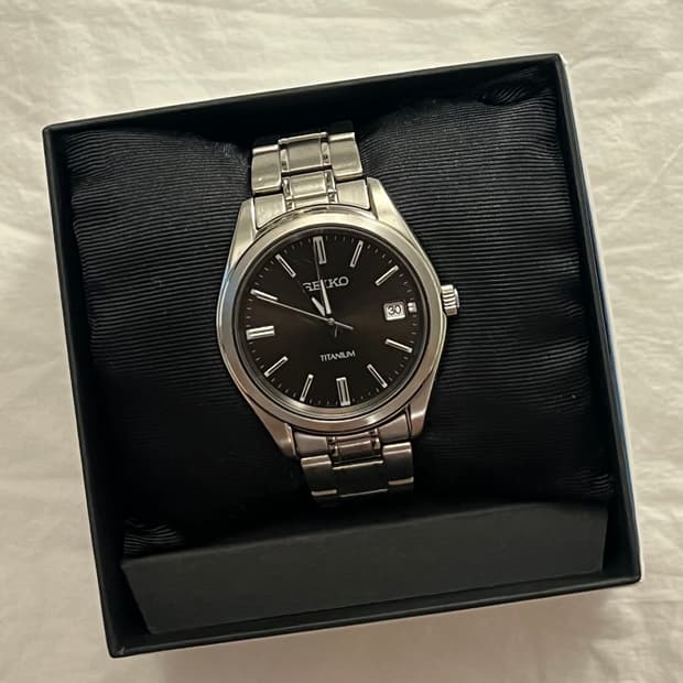 세이코 sur373p1 티타늄 블랙 40mm