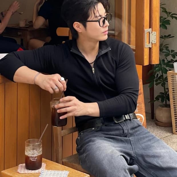 머슬핏 니트집업