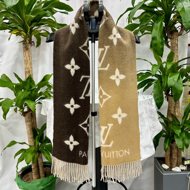 루이비통 레이캬비크 그라디언트 머플러