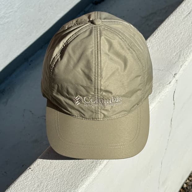 [F] 컬럼비아 로고 트루퍼 디테일 볼캡 모자