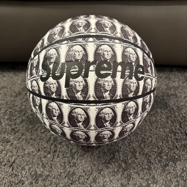 20FW 슈프림 x 스팔딩 워싱톤 베스킷볼 화이트 농구공