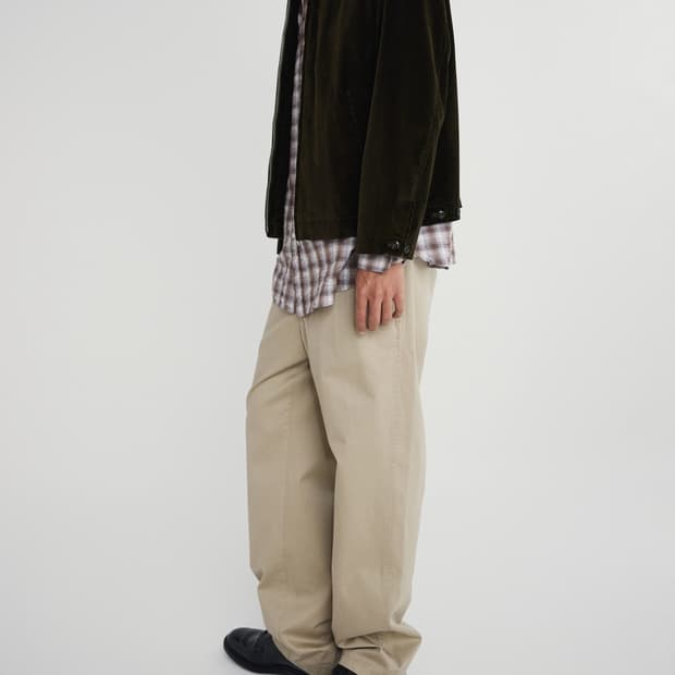 오피서 치노 팬츠 라이트 베이지 3사이즈 팝니다. 