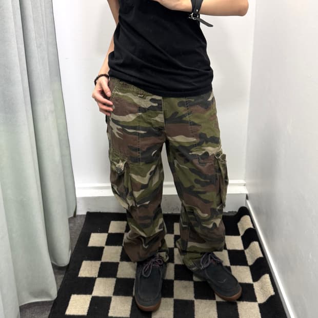 아베크롬비 카모 카고팬츠