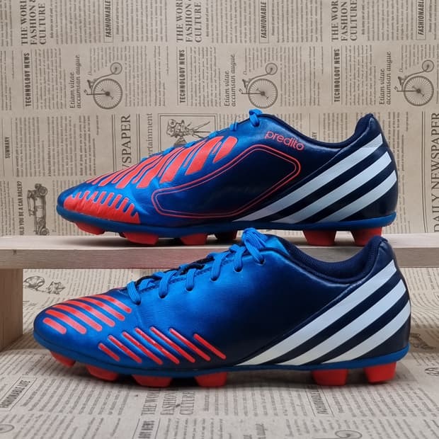 아디다스 Predito 축구화 250