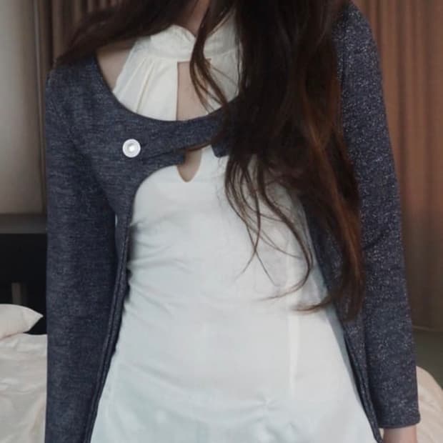 뮤즈뮤지엄 Metallic Button Tab Cardigan_Navy