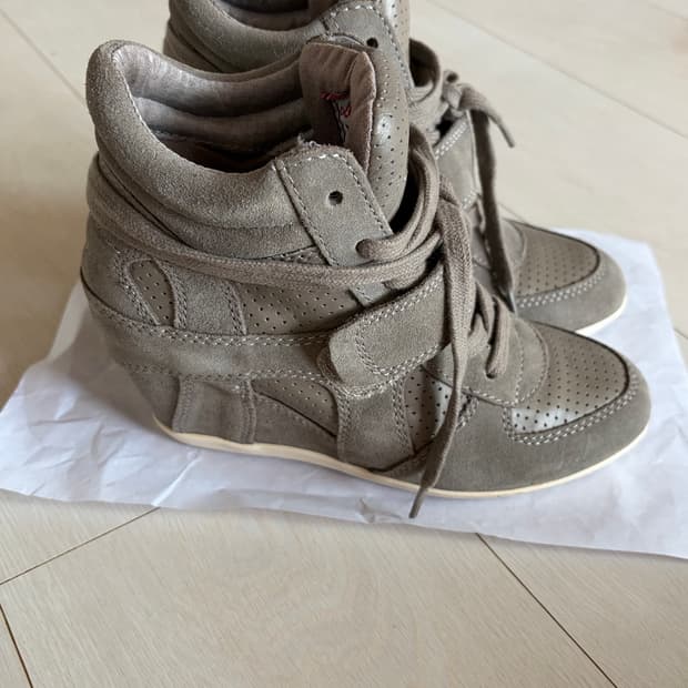 Ash 아쉬 웨지힐 스니커즈 35