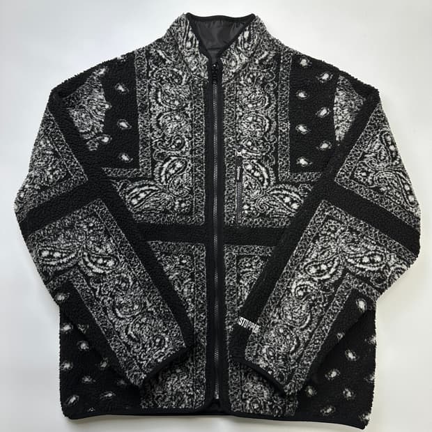 SUPREME Reversible 슈프림 리버시블 반다나 플리스 자켓