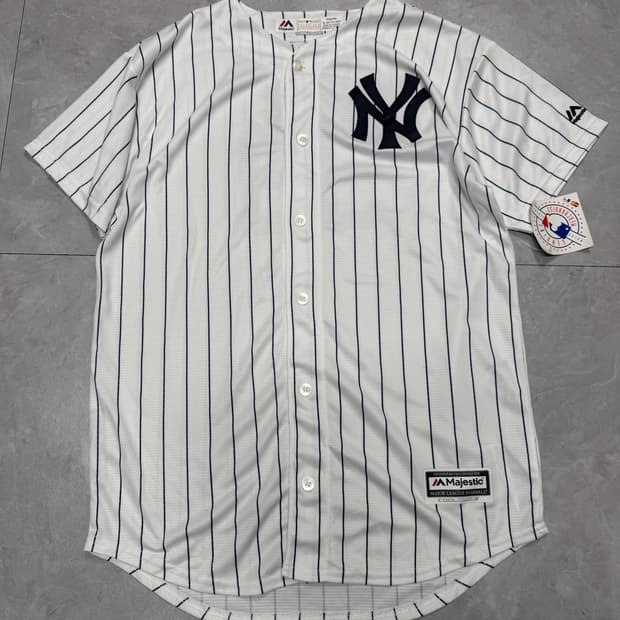 마제스틱 뉴욕 양키스 어센틱 저지