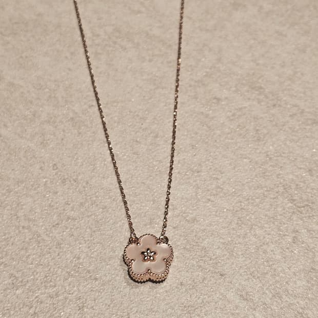 자개 플라워 목걸이 (새상품)