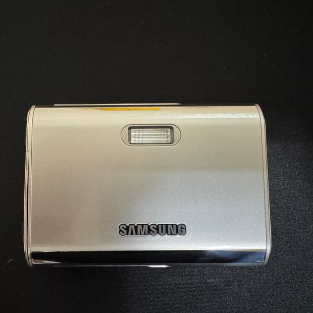 [민트급] 삼성 VLUU i70 디카