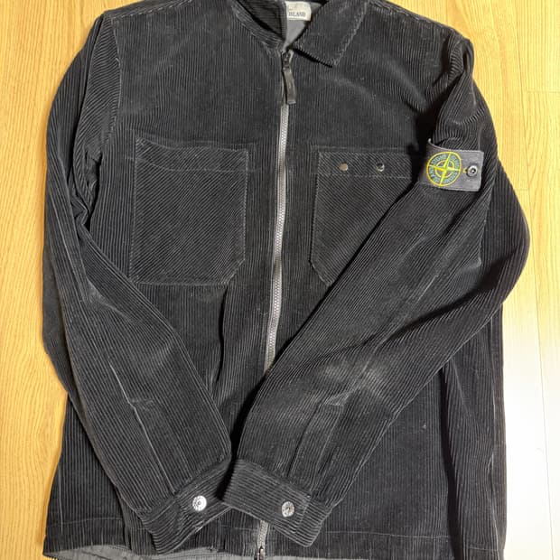 (L) 스톤 아일랜드 11604 코듀로이 셔츠 자켓 블랙 - 24FW
