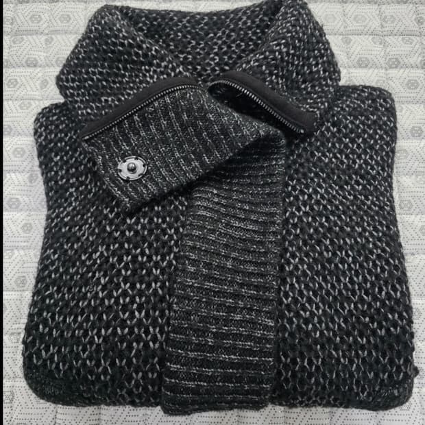 비비안 앙골로마니아 니트 가디건 ~55반