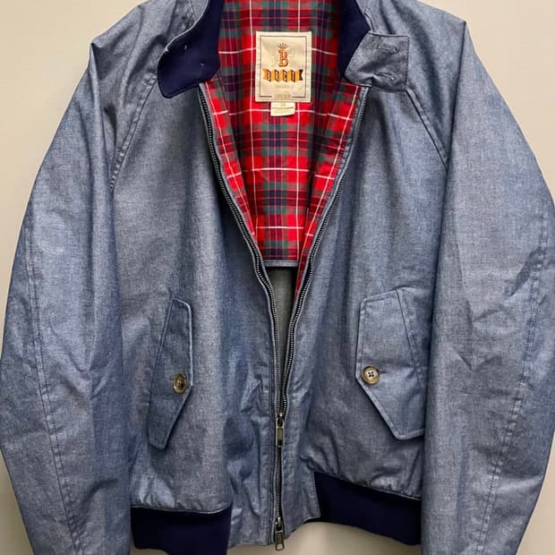 바라쿠타 G9 샴브레이 블루