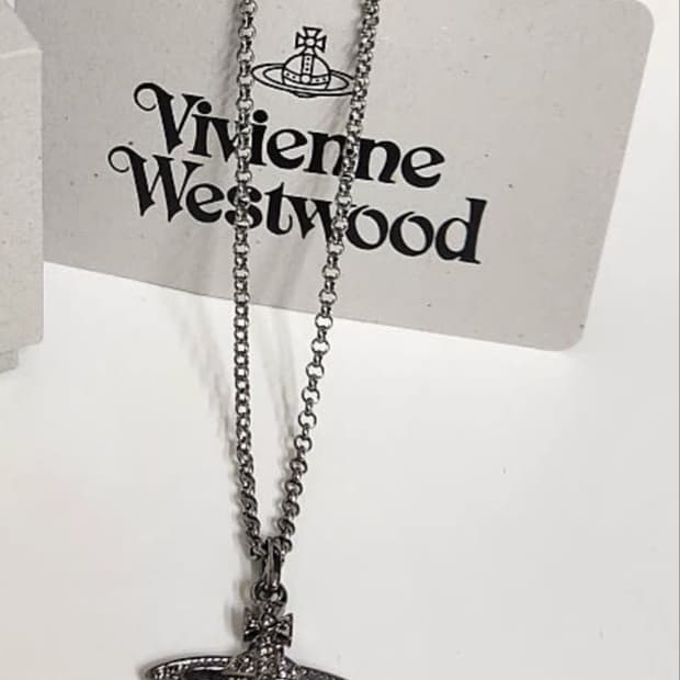 비비안웨스트우드 목걸이