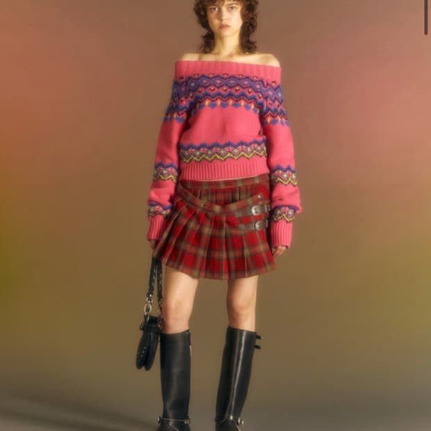 타코 노르딕 오프숄더 니트 (PINK)