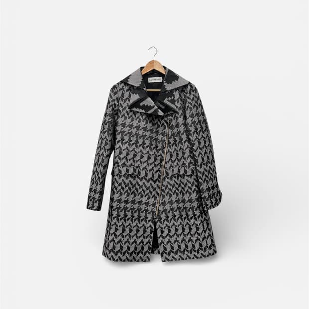 이세이미야케 자카드 패턴 집업 코트 55사이즈