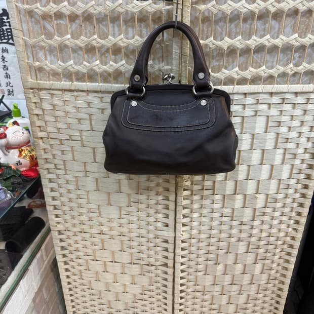 정품 셀린느 부기백 팝니다