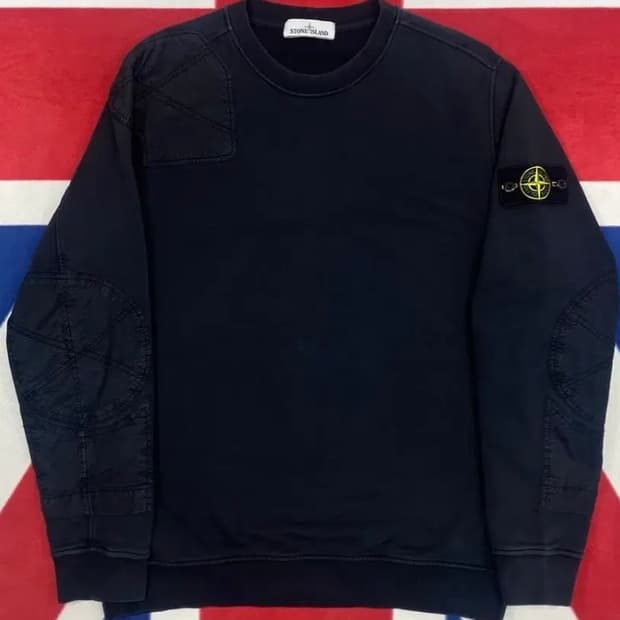 [XL]스톤아일랜드 크루넥 블랙 맨투맨