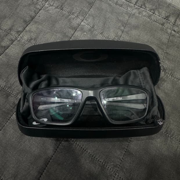 오클리 크로스링크