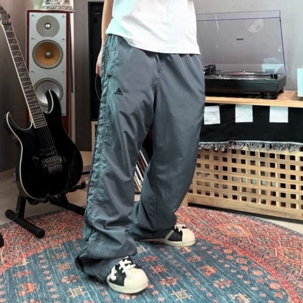 아디다스 트랙팬츠