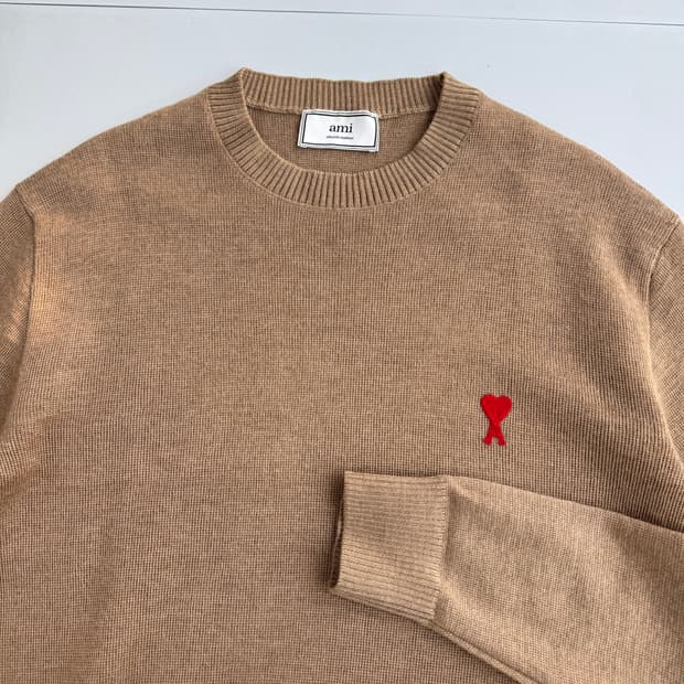 아미 니트